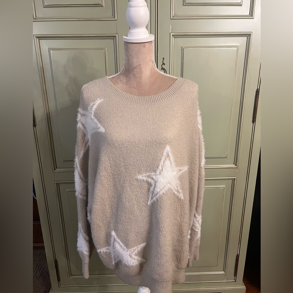 She + Sky Crew Neck sweater with fuzzy star design